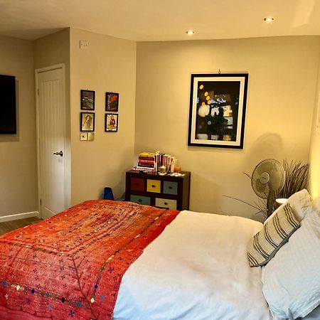 Modern, Gr Floor 1 Bed, Bathroom, Garden & Private Entry With Free Parking Кембридж Экстерьер фото